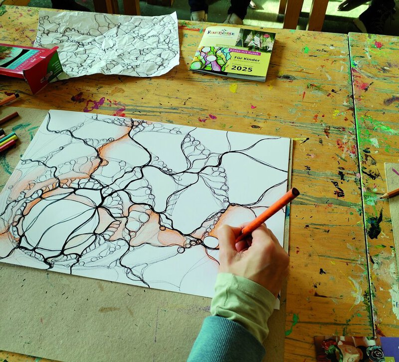 Neurokunst trifft Neugierige